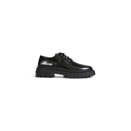 Zapato plano de polietileno negro Love Moschino