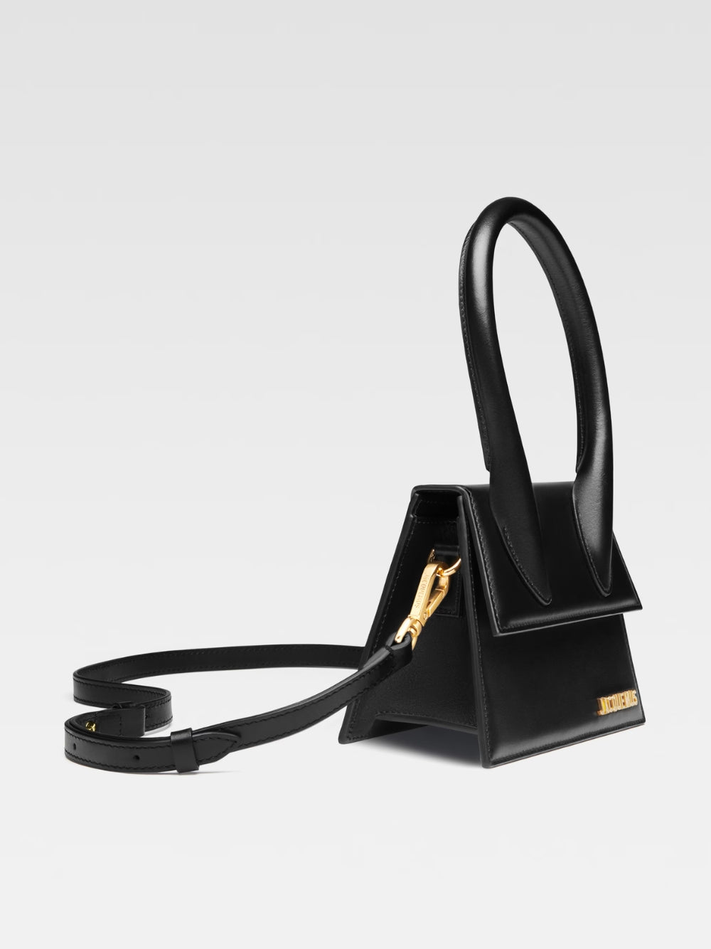 Jacquemus Black leather Le Chiquito moyen bag