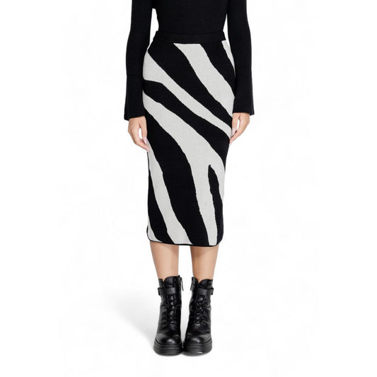 Vero Moda Black Viscose Skirt