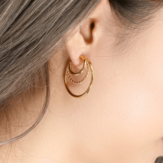 Lea Moda Hollow Twist C Shape Earrings - 18k Gold Plated Stainless Steel